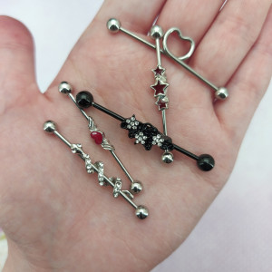 Штанга индастриал 1,6 мм. Сердце с крыльями. BI952