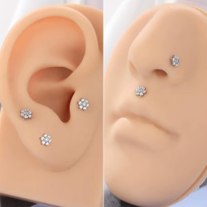 Интернал-лабрета 1,2 мм. Титан, цветок. ILBT7525