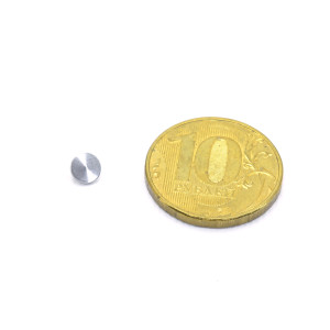 Интернал-накрутка 5 мм для микродермалов и пирсинга с стержнем 1,6 мм. IE5