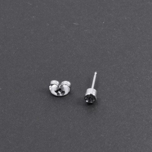 Одноразовый голубой пистолет для прокола ушей. Серьга-гвоздик цвет серебро с белым кристаллом