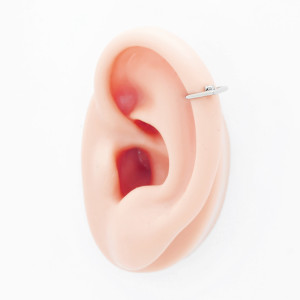 Кольцо-капля сегментное 1,2 мм кликер с кристаллом. Титан. HSEGTAJ009