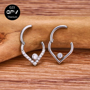 Кольцо-капля сегментное 1,2 мм кликер с кристаллом. Титан. HSEGTAJ009